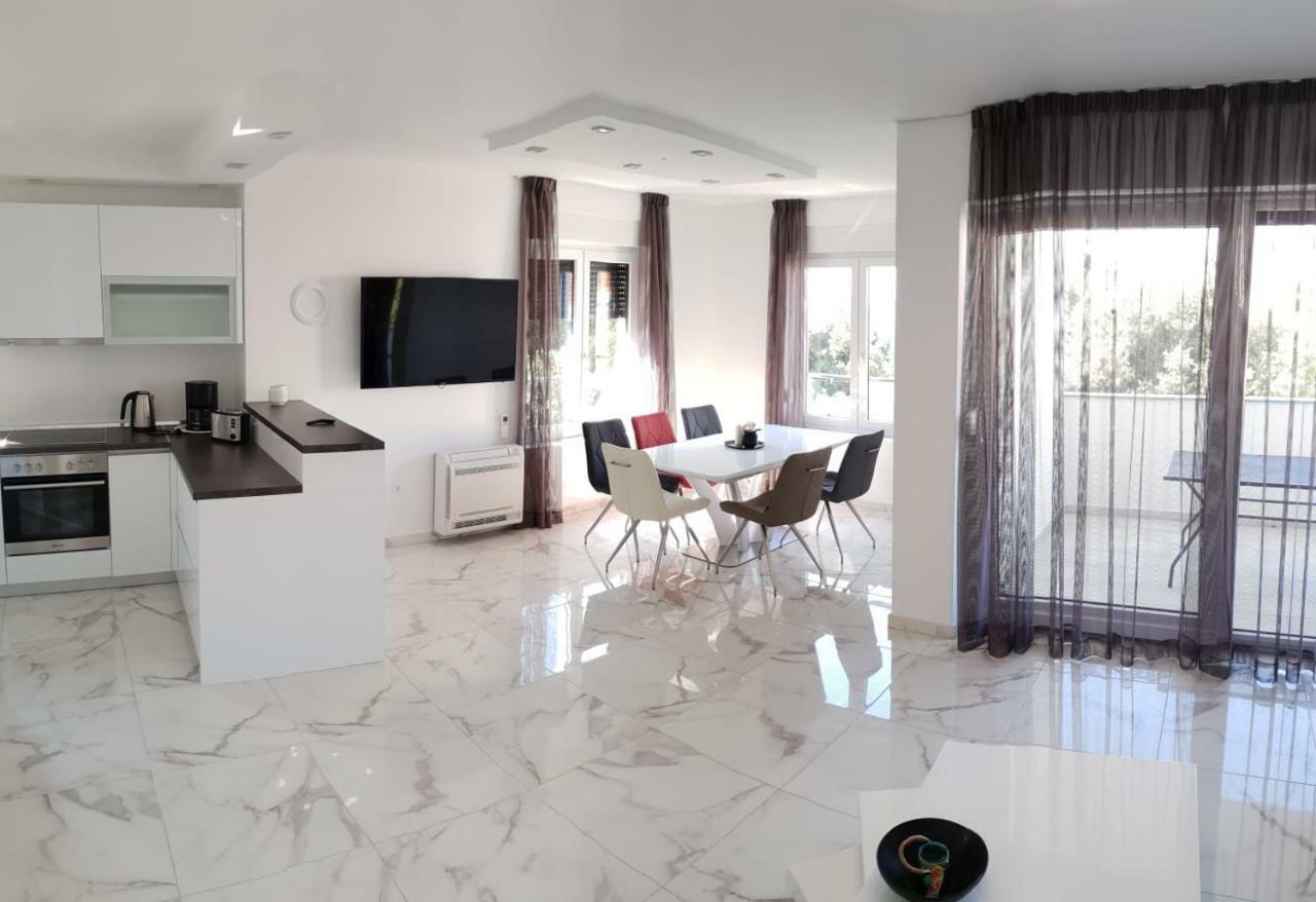 Apartmani Bida Zara Esterno foto