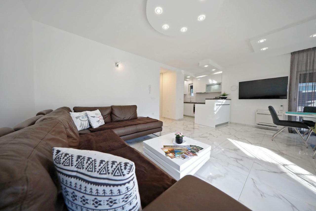 Apartmani Bida Zara Esterno foto