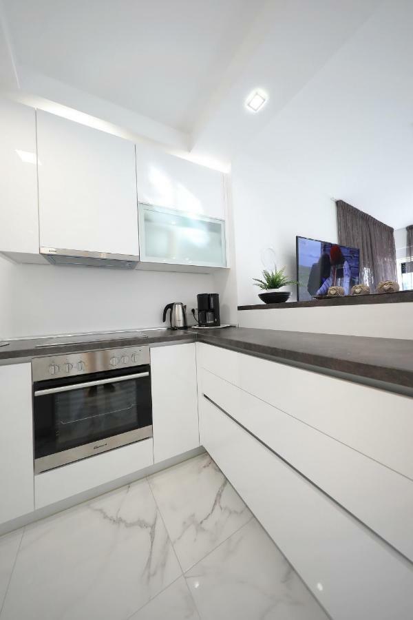 Apartmani Bida Zara Esterno foto