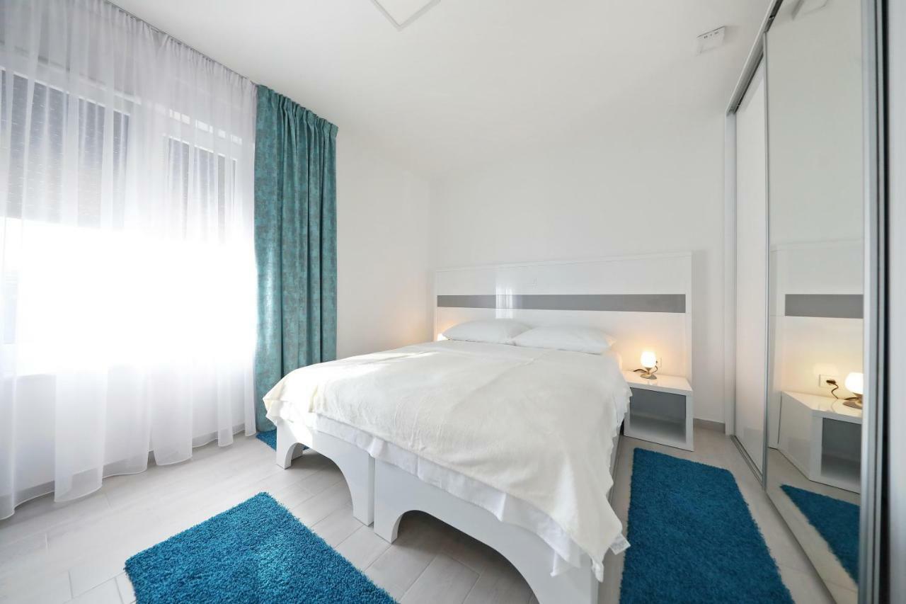 Apartmani Bida Zara Esterno foto